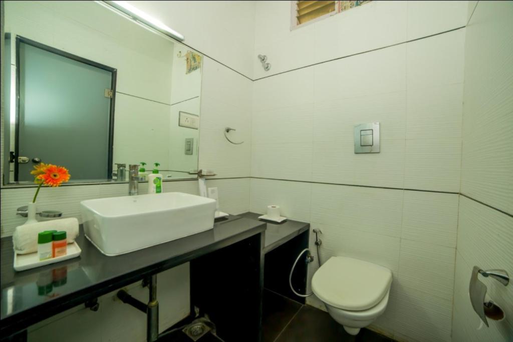 하이데라바드 Hill View Begumpet B&B 외부 사진